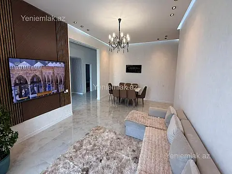 Satılır 4 otaqlı həyət evi 160 m²