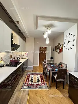 Satılır 3 otaqlı yeni tikili 140 m²