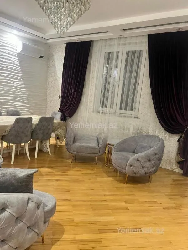 Satılır 3 otaqlı yeni tikili 140 m²