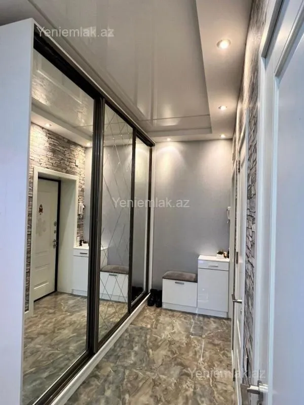 Satılır 3 otaqlı yeni tikili 140 m²