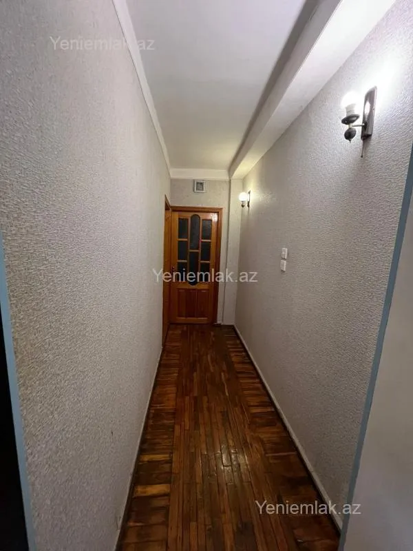 Satılır 3 otaqlı köhnə tikili 60 m²