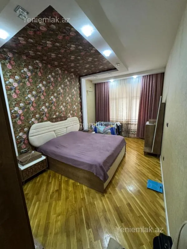 Satılır 3 otaqlı yeni tikili 127 m²