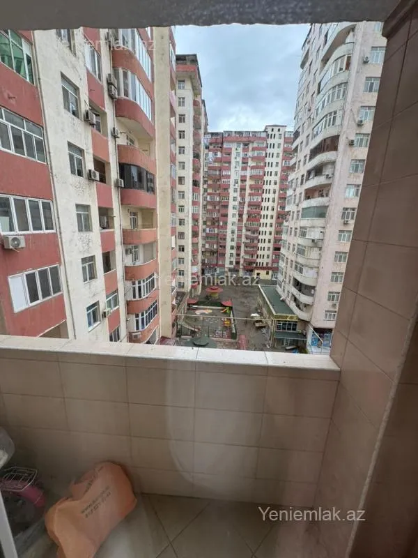 Satılır 3 otaqlı yeni tikili 127 m²