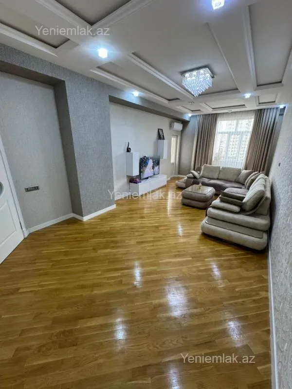 Satılır 3 otaqlı yeni tikili 127 m²