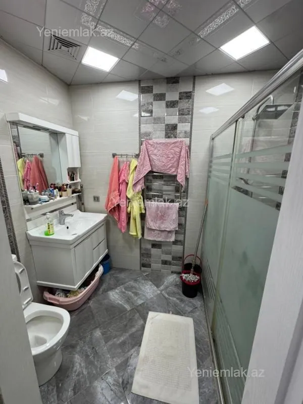 Satılır 3 otaqlı yeni tikili 127 m²