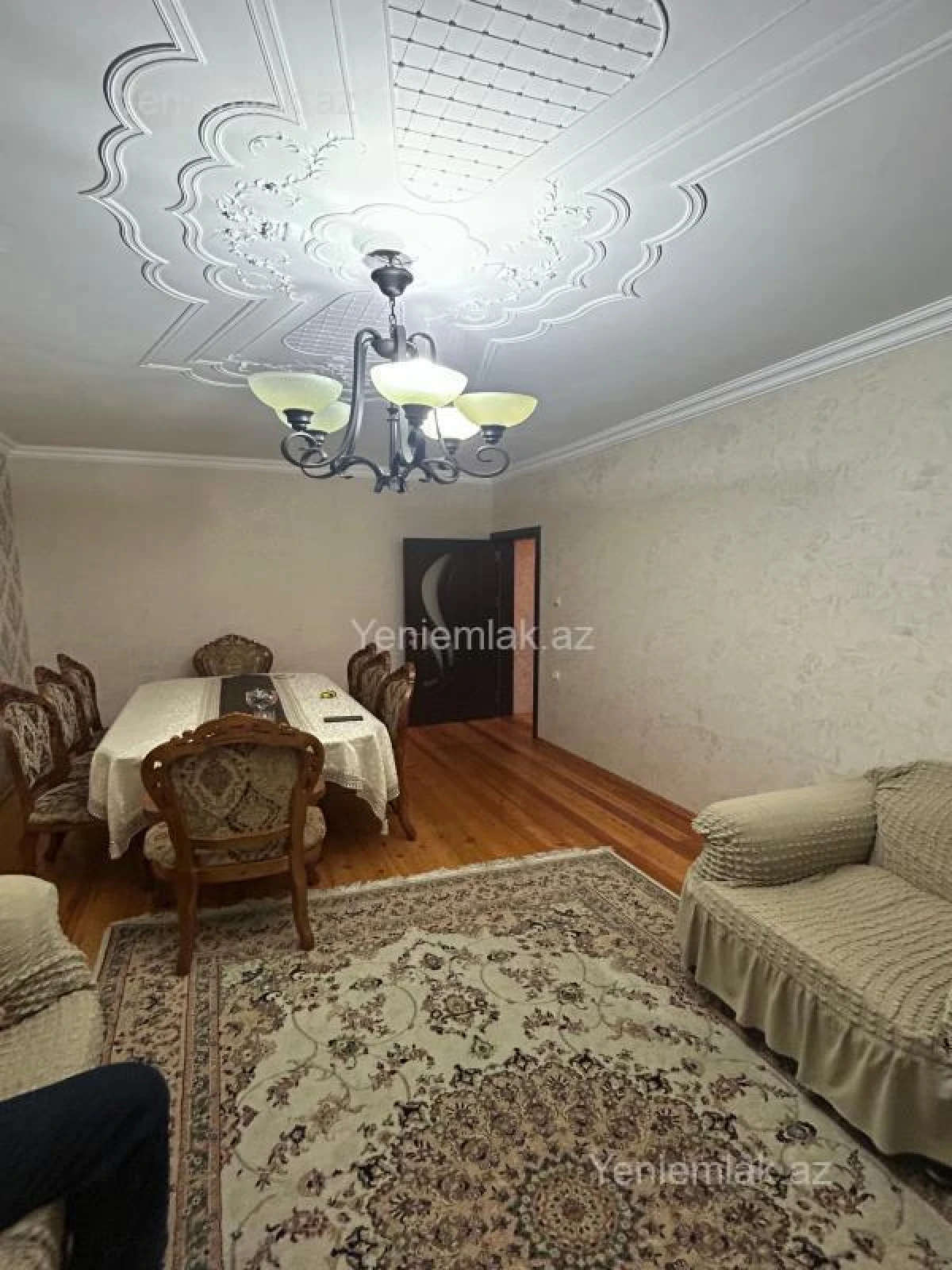 Satılır 3 otaqlı köhnə tikili 75 m²