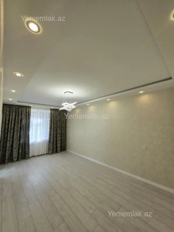 Satılır 3 otaqlı köhnə tikili 60 m²