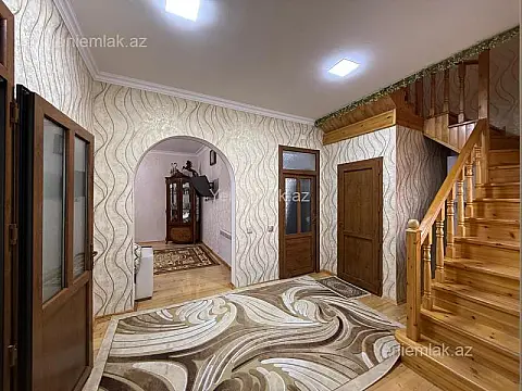 Satılır 4 otaqlı həyət evi 170 m²