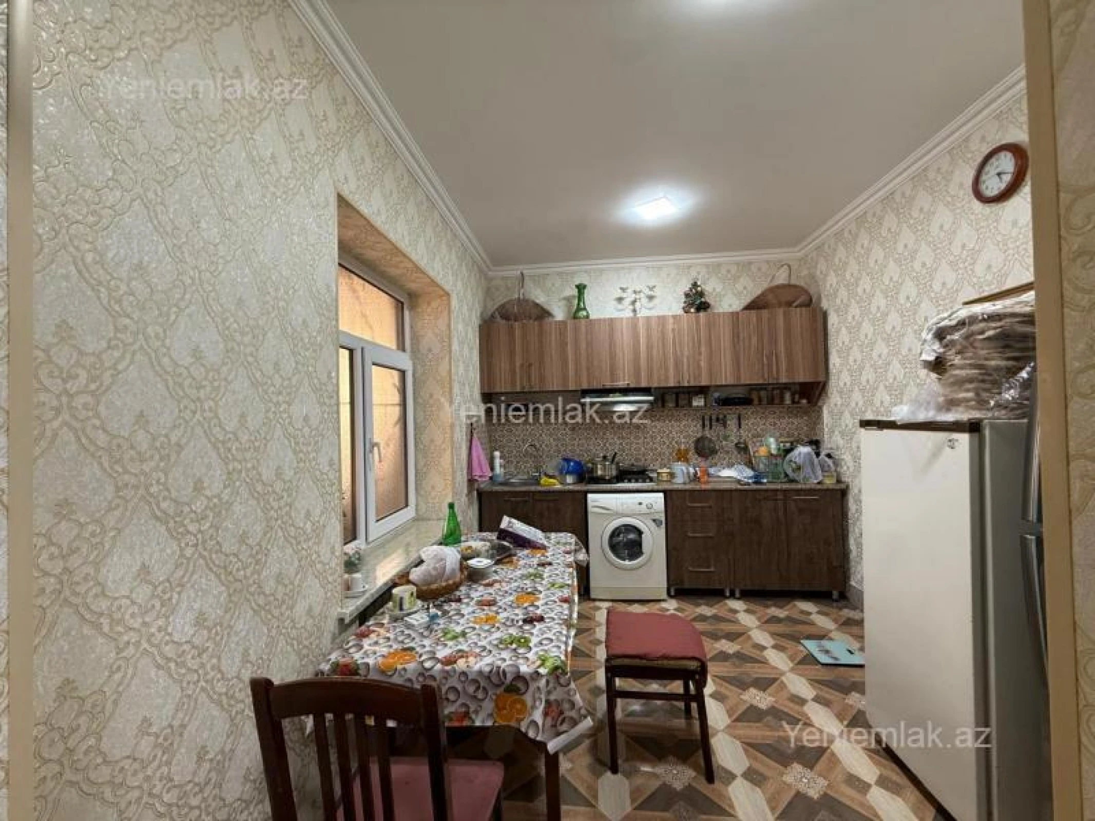 Satılır 4 otaqlı həyət evi 170 m²