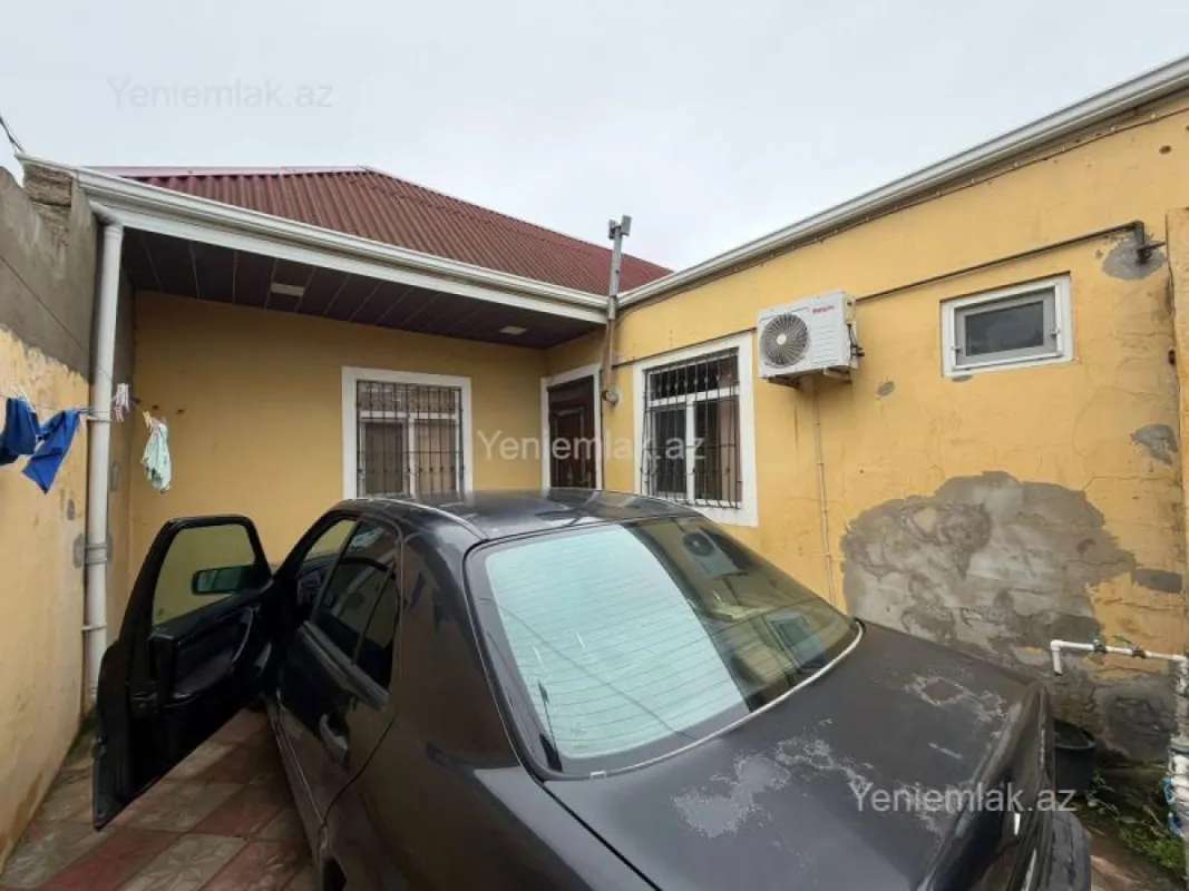 Satılır 2 otaqlı həyət evi 55 m²