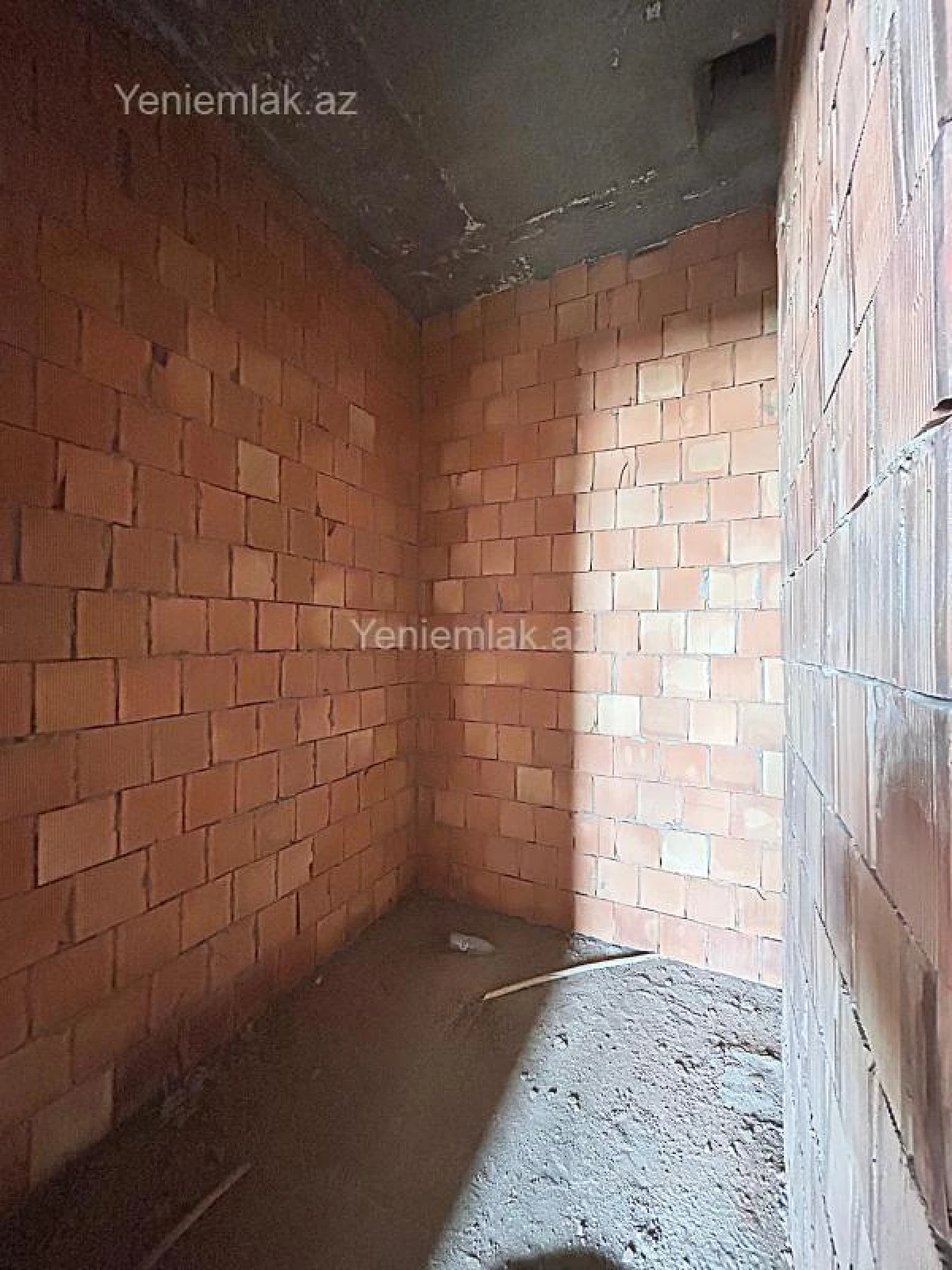 Satılır 2 otaqlı yeni tikili 79.45 m²