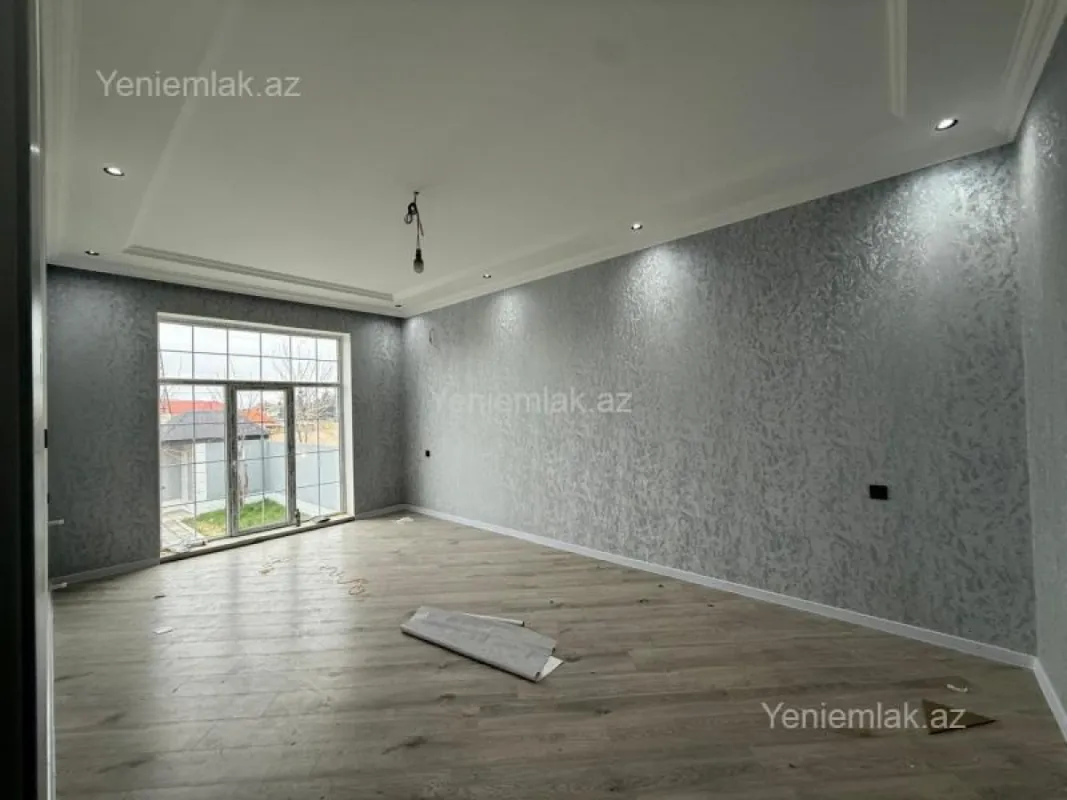 Satılır 4 otaqlı həyət evi 120 m²