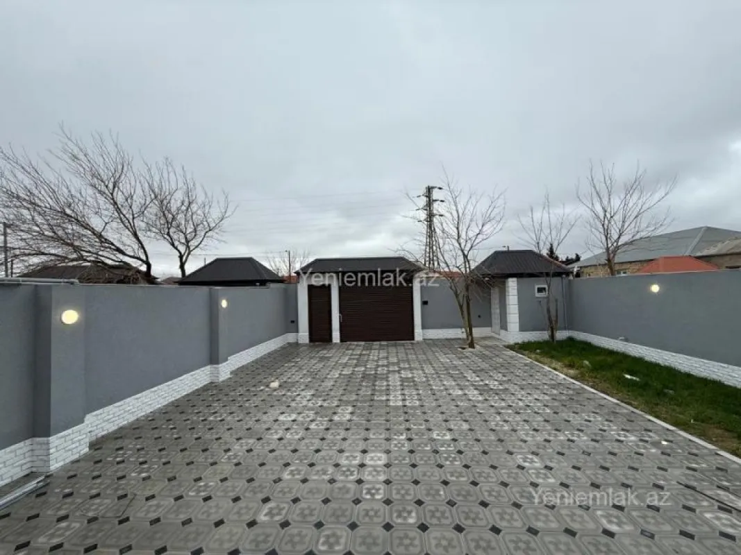 Satılır 4 otaqlı həyət evi 120 m²