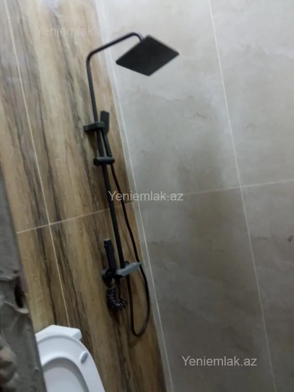 Satılır 2 otaqlı köhnə tikili 40 m²