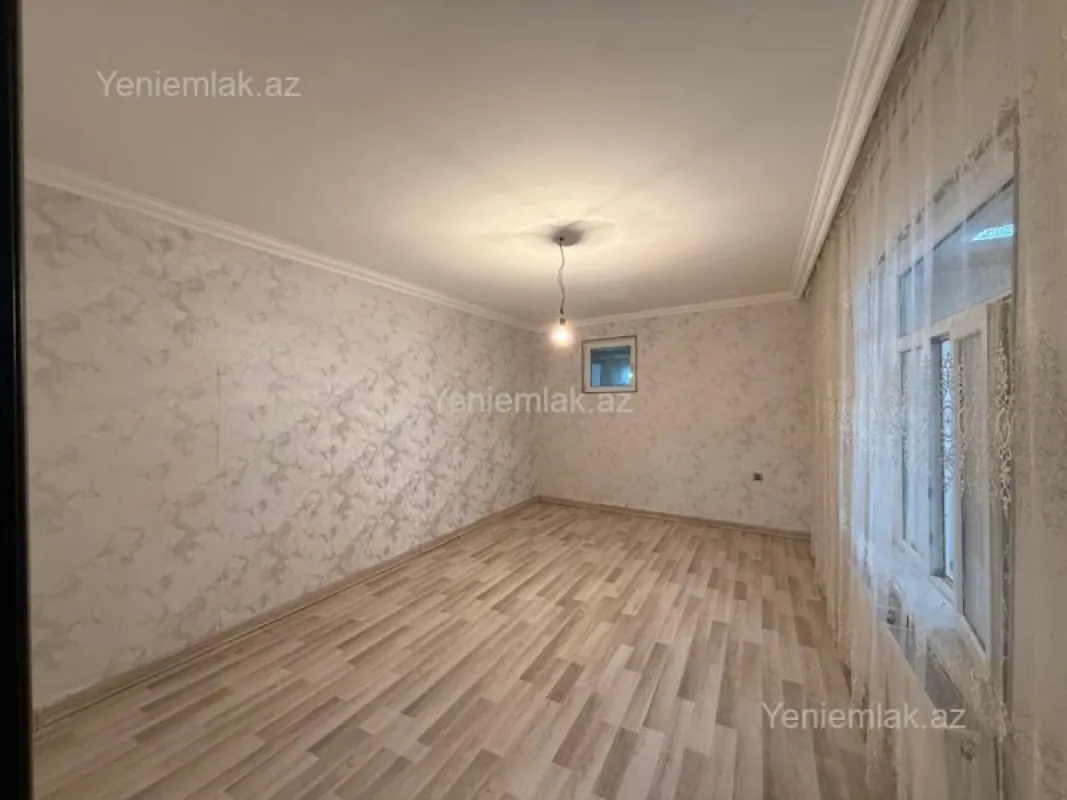 Satılır 3 otaqlı həyət evi 100 m²