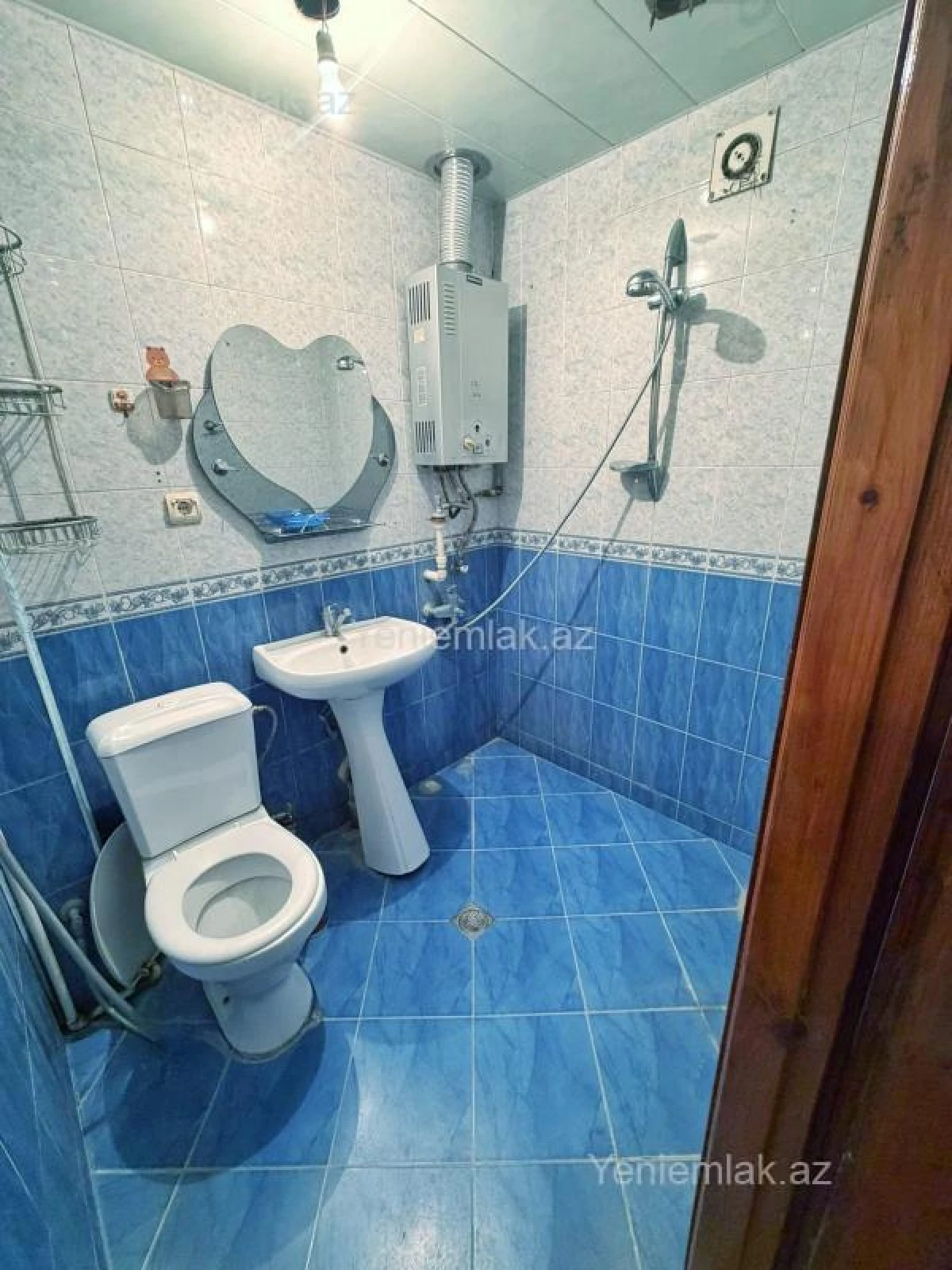 Satılır 2 otaqlı köhnə tikili 40 m²