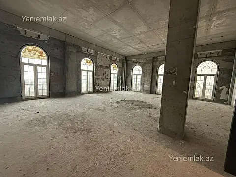Satılır 3 otaqlı yeni tikili 115 m²