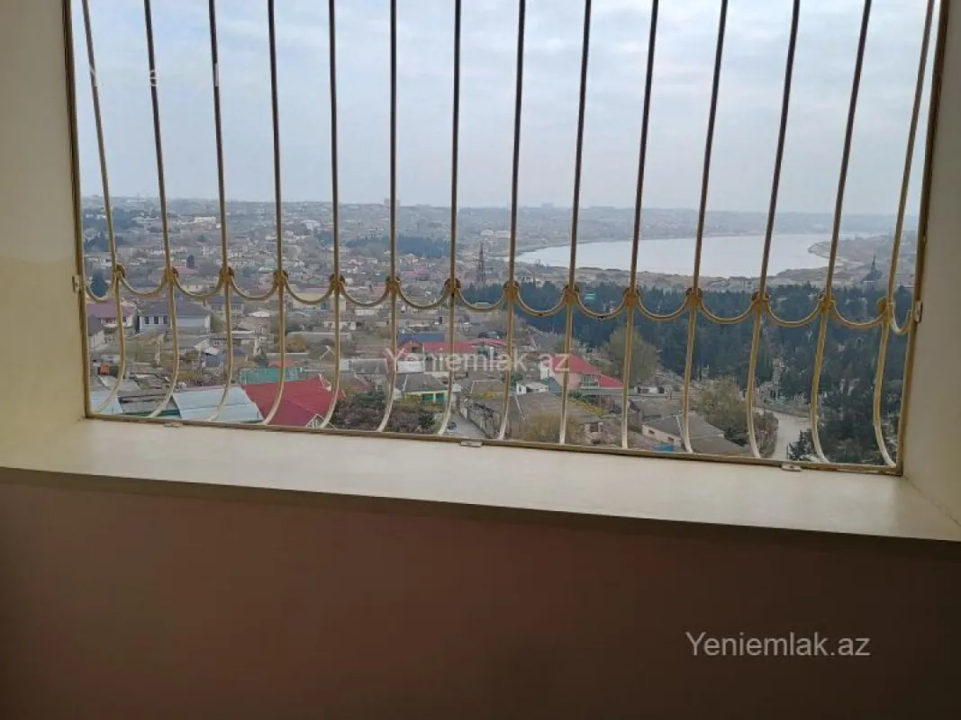 Satılır 3 otaqlı yeni tikili 82 m²