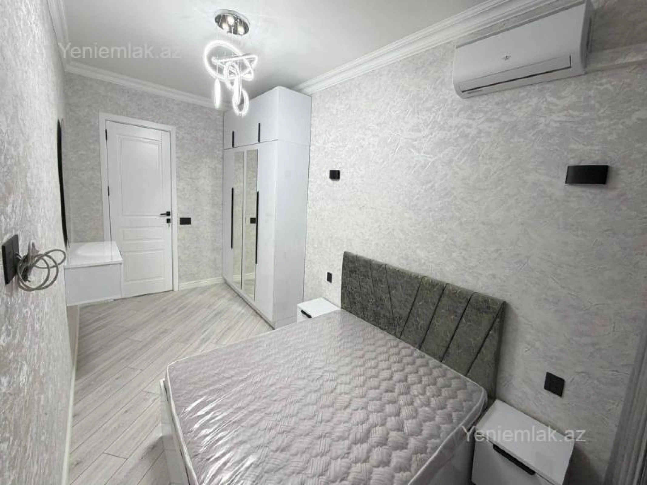 Satılır 3 otaqlı köhnə tikili 75 m²