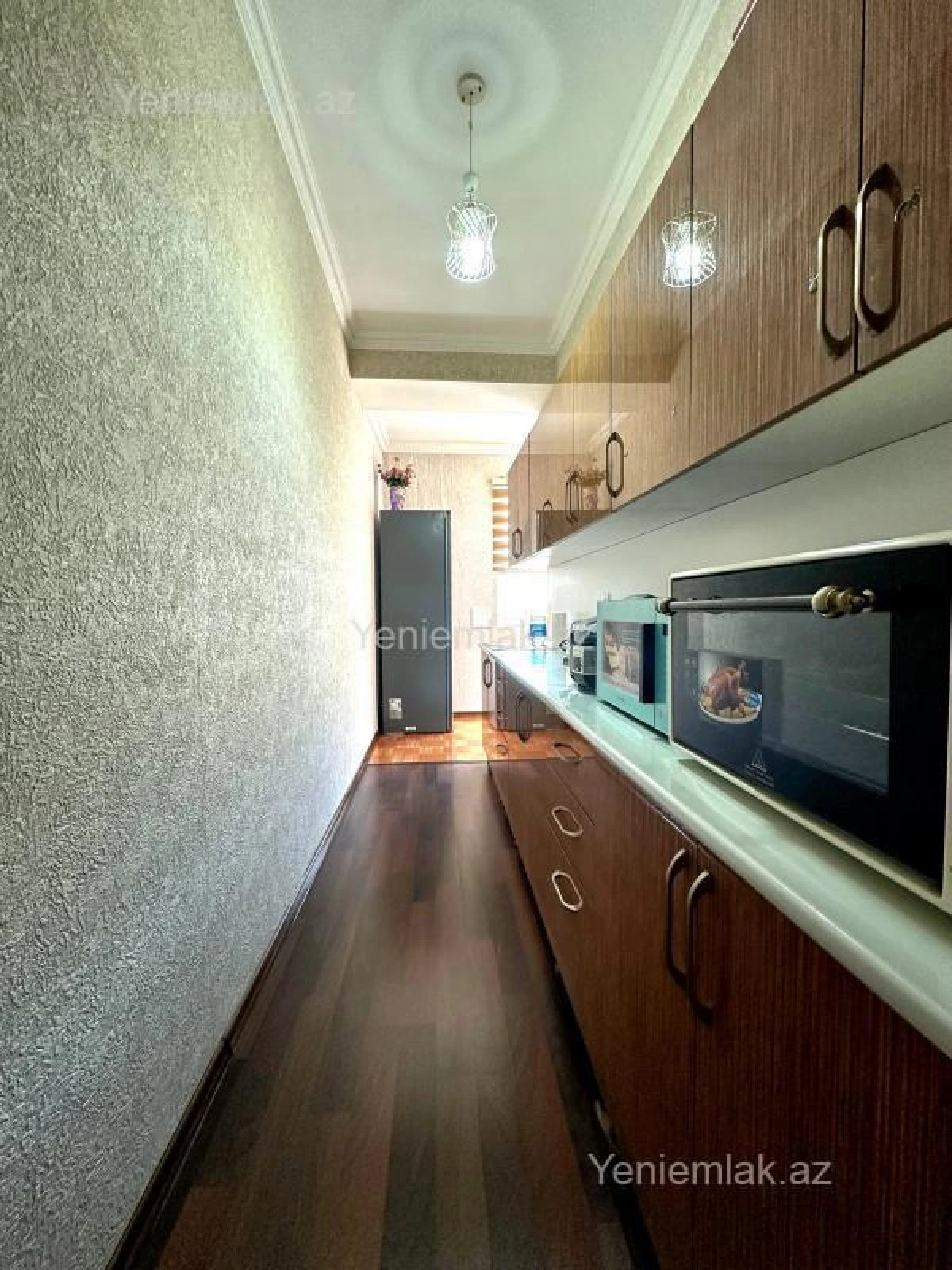 Satılır 2 otaqlı yeni tikili 70 m²