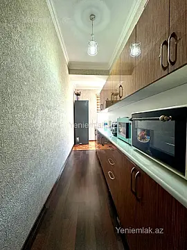 Satılır 2 otaqlı yeni tikili 70 m²