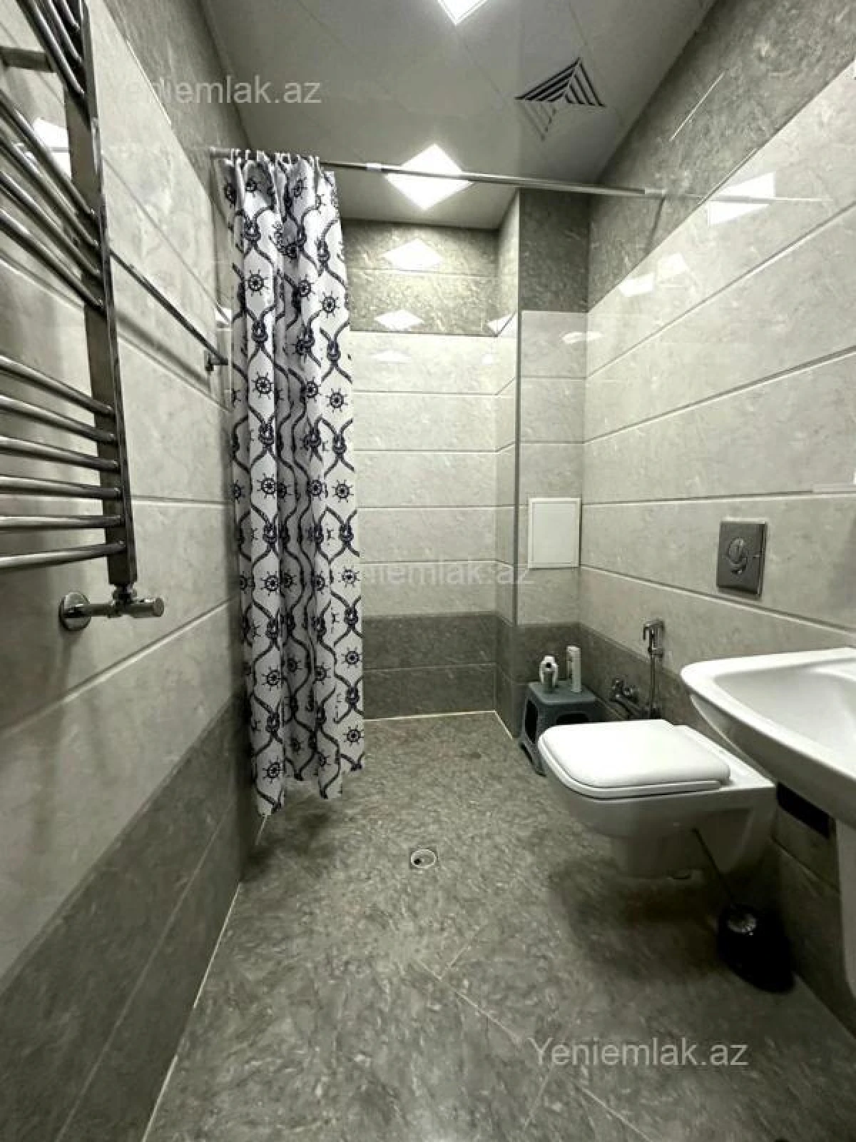 Satılır 2 otaqlı yeni tikili 70 m²