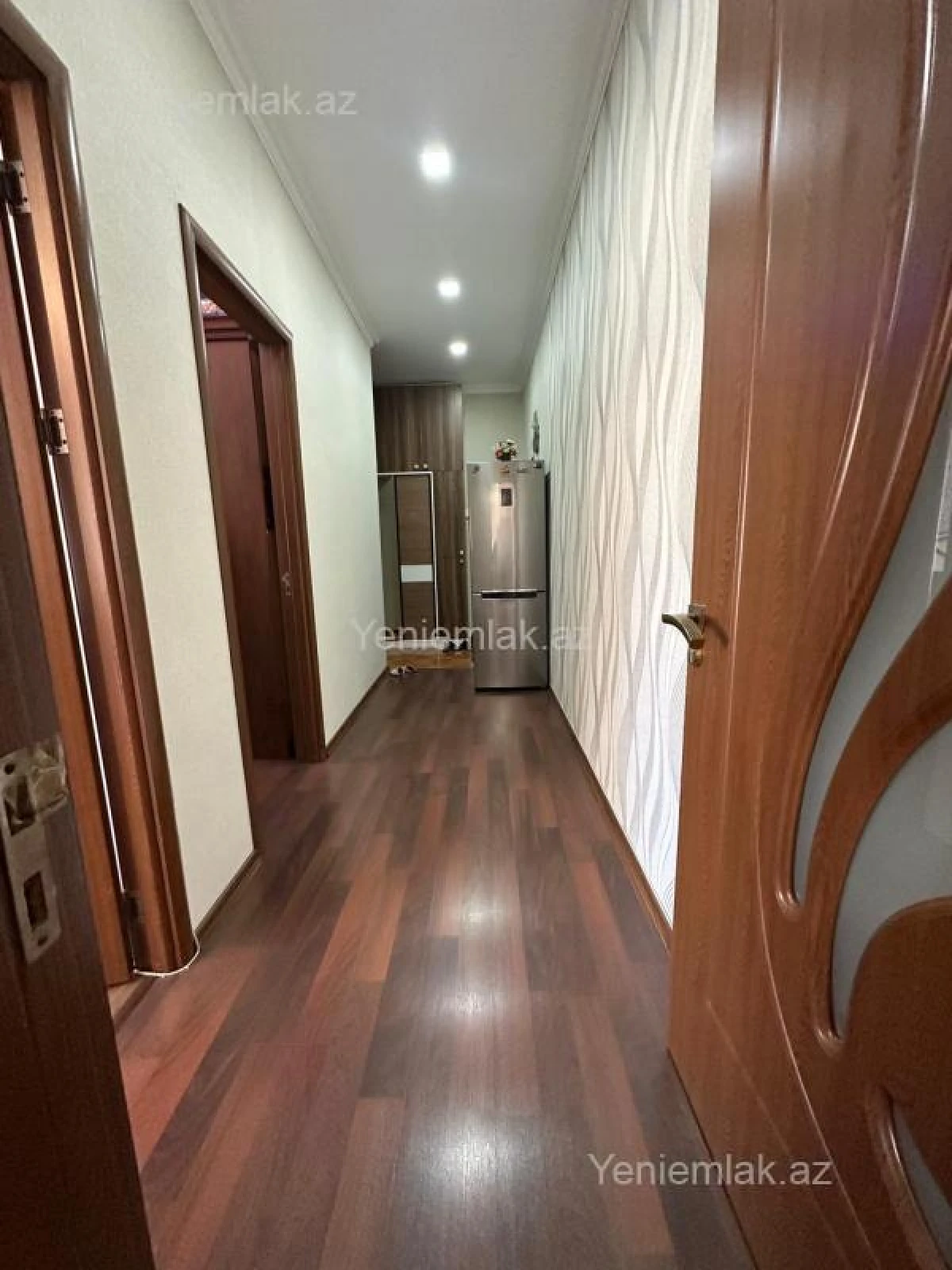 Satılır 2 otaqlı yeni tikili 70 m²