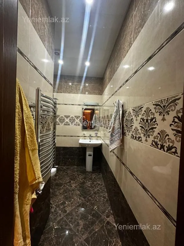 Satılır 4 otaqlı yeni tikili 90 m²