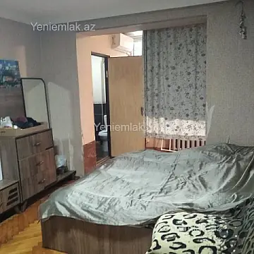 Satılır 3 otaqlı köhnə tikili 85 m²