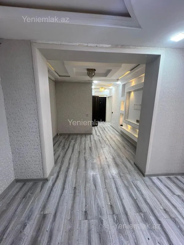 Satılır 3 otaqlı köhnə tikili 80 m²
