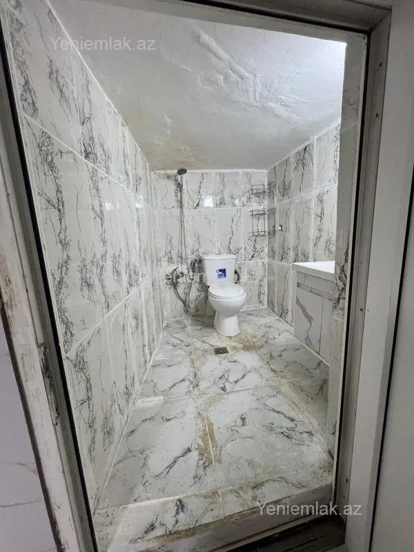 Satılır 3 otaqlı köhnə tikili 80 m²