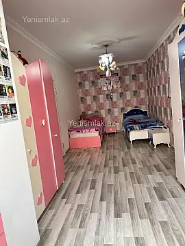Satılır 4 otaqlı köhnə tikili 116 m²