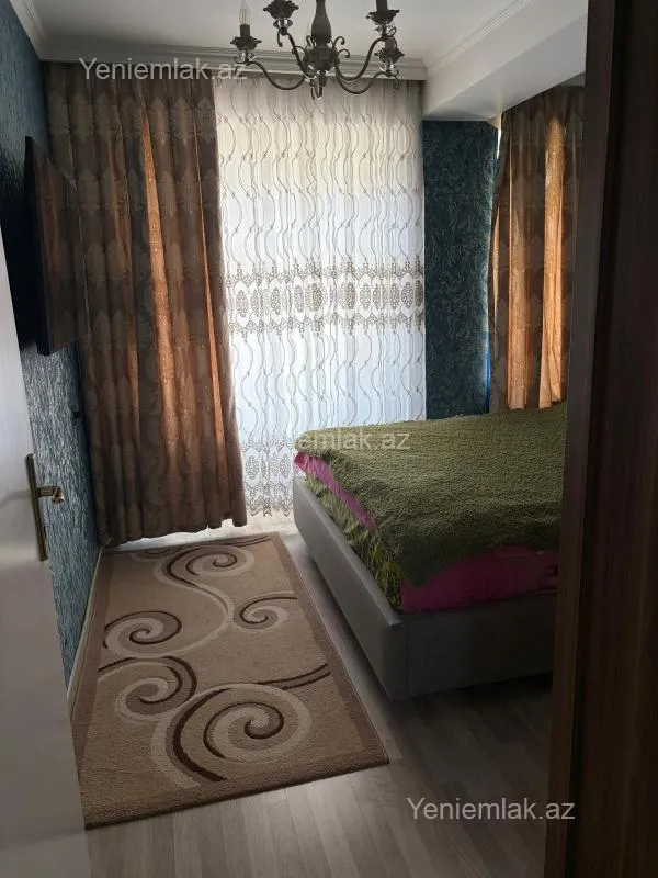 Satılır 3 otaqlı yeni tikili 60 m²