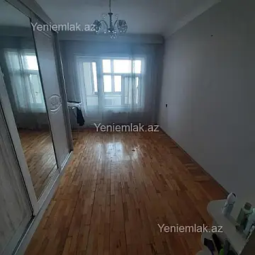 Satılır 4 otaqlı köhnə tikili 135 m² — Bakı, Nəsimi 4 otaq 135.00 m²