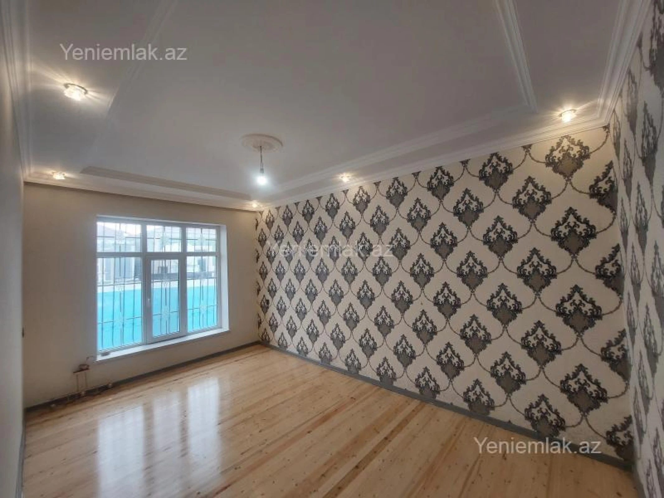 Satılır 3 otaqlı həyət evi 100 m²