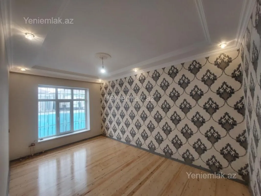 Satılır 3 otaqlı həyət evi 100 m²
