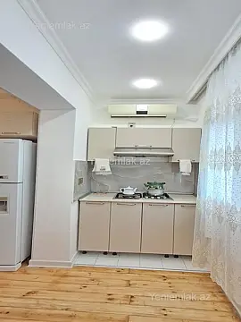 Satılır 2 otaqlı köhnə tikili 57 m²