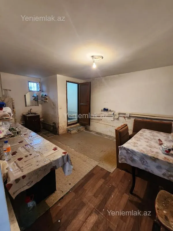 Satılır 4 otaqlı obyekt 100 m²