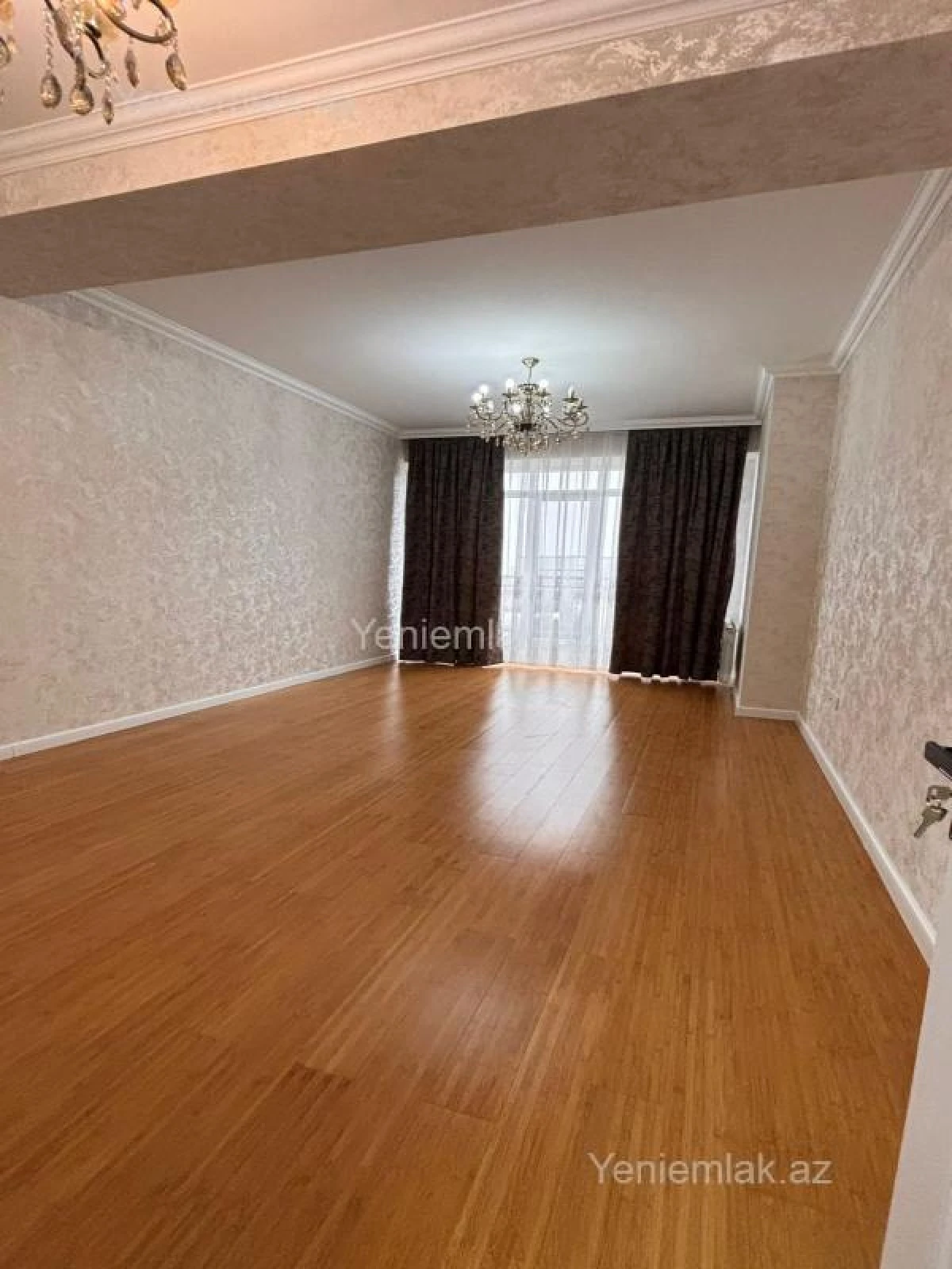 Satılır 2 otaqlı yeni tikili 80 m²