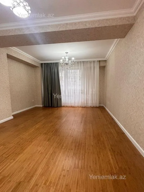 Satılır 2 otaqlı yeni tikili 80 m²