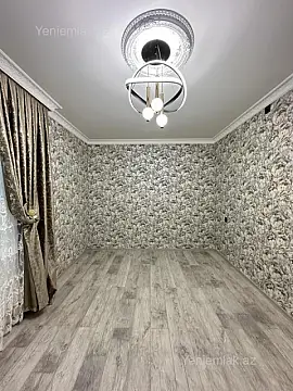 Satılır 3 otaqlı köhnə tikili 60 m²