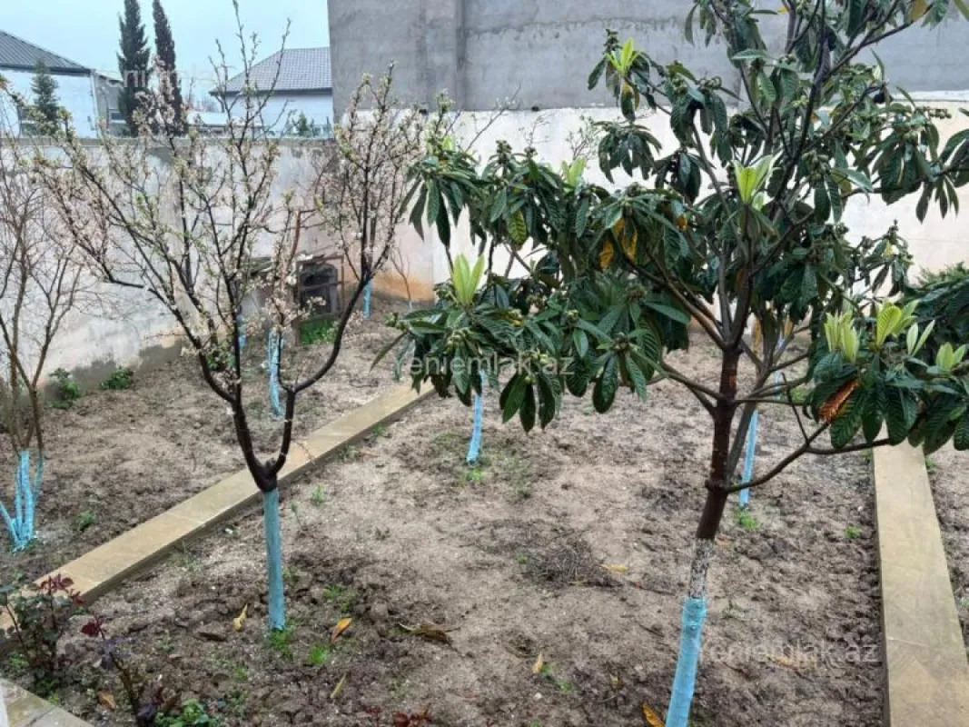 Satılır 5 otaqlı həyət evi 120 m²