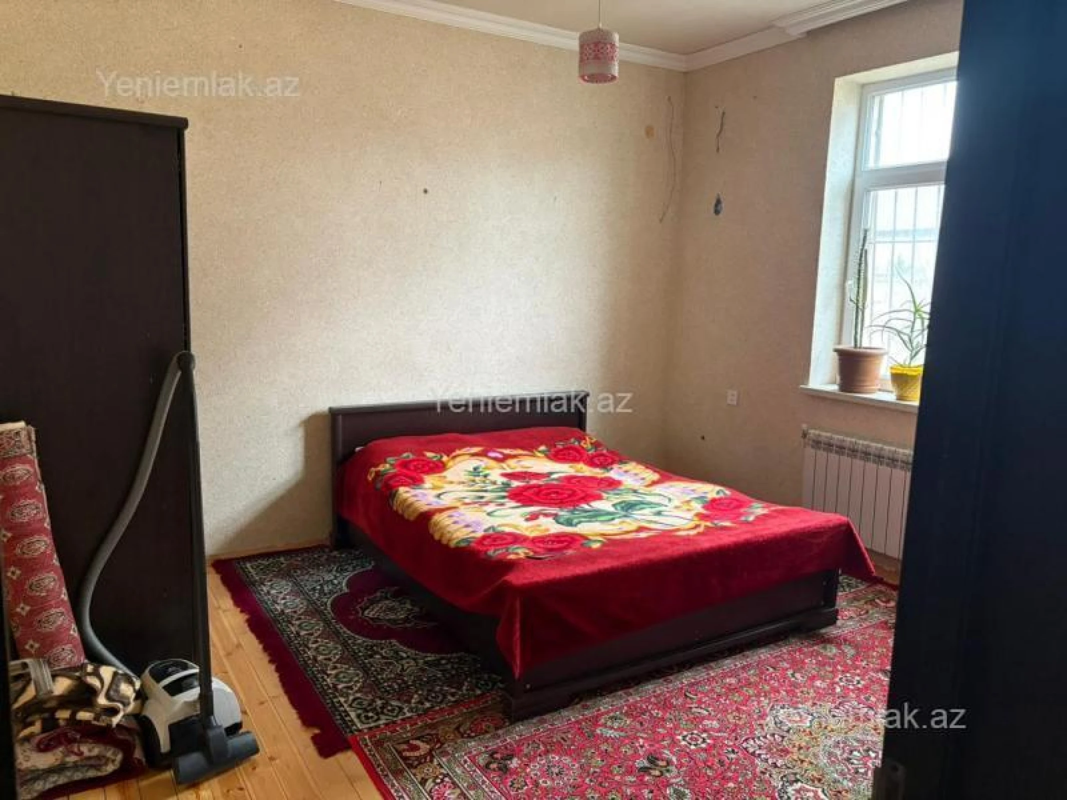 Satılır 5 otaqlı həyət evi 120 m²