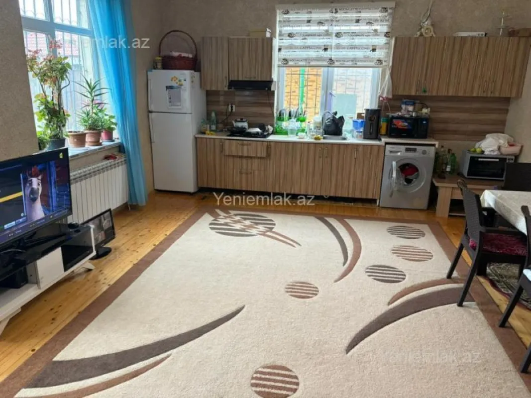 Satılır 5 otaqlı həyət evi 120 m²
