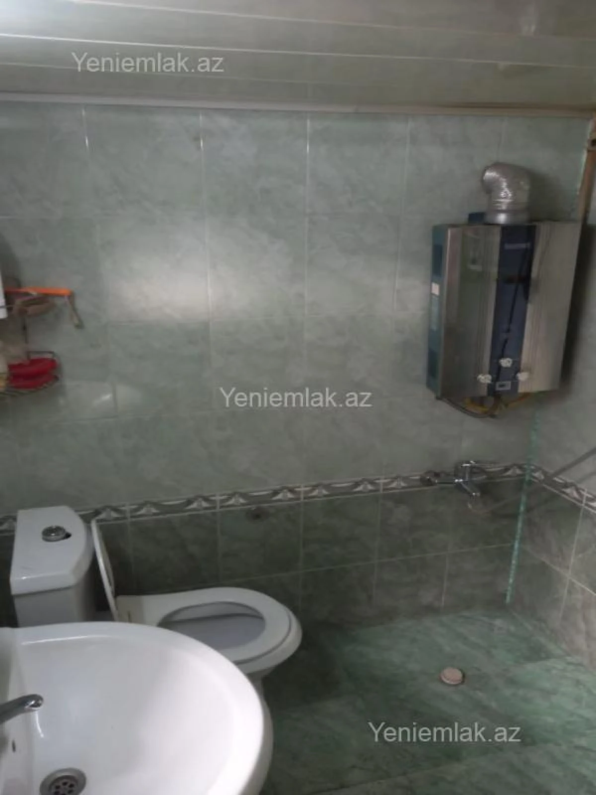 Satılır 3 otaqlı həyət evi 100 m²