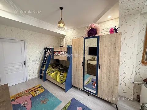 Satılır 3 otaqlı yeni tikili 127.5 m²