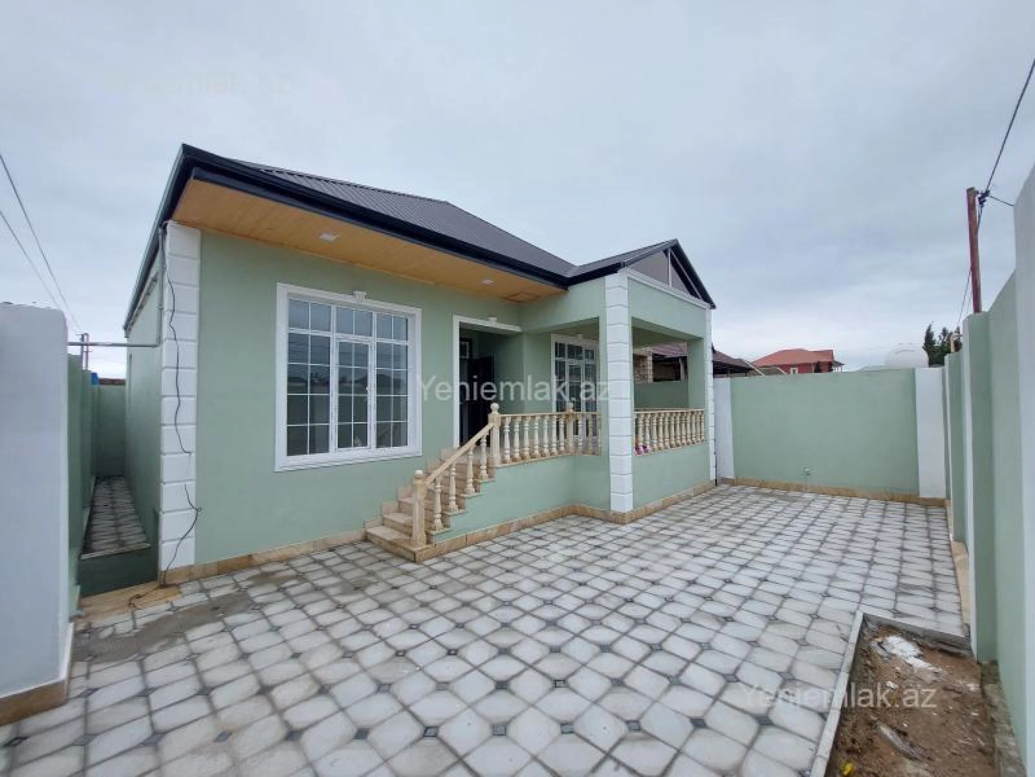 Satılır 4 otaqlı həyət evi 110 m²