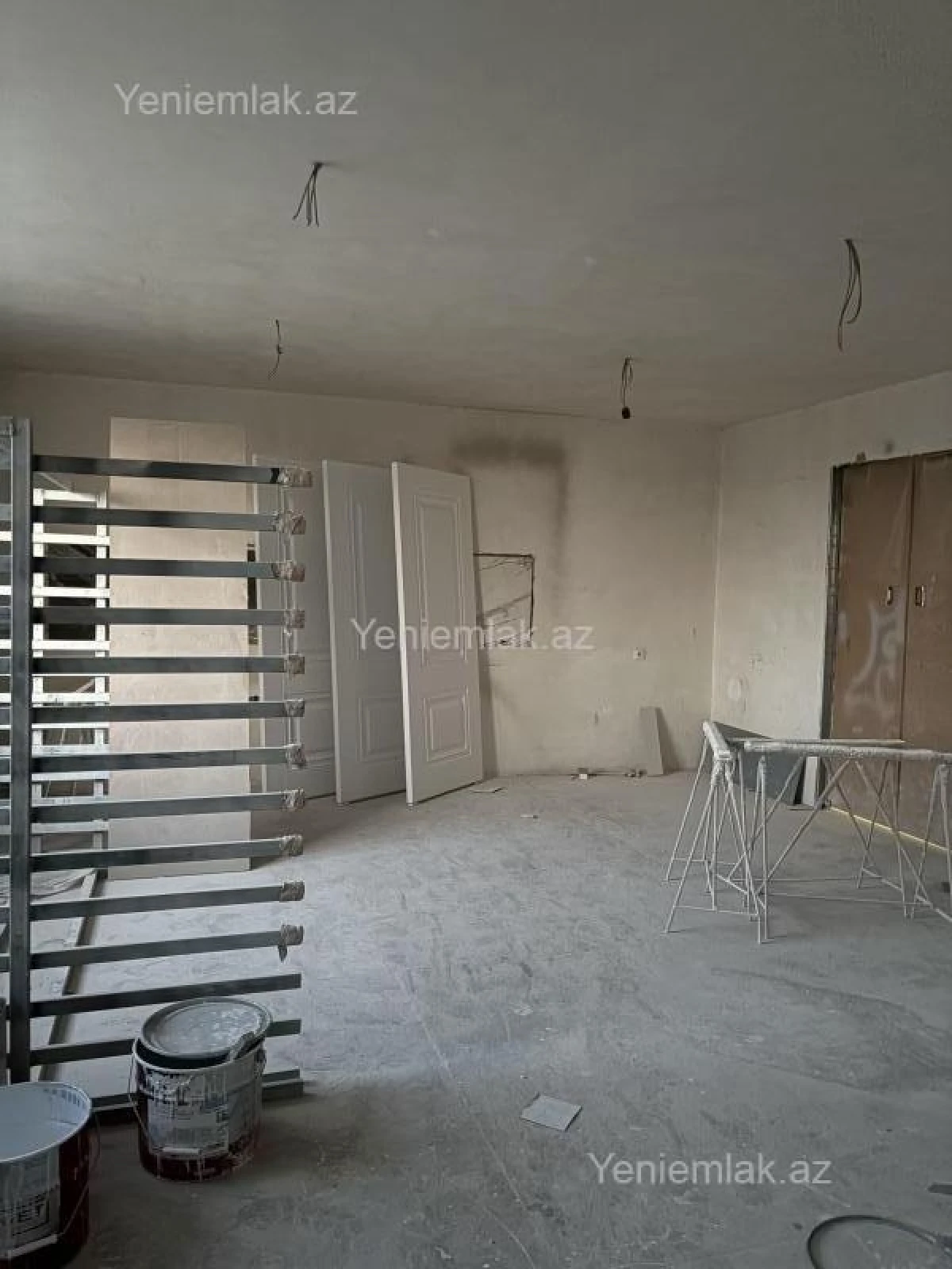 Satılır 16 otaqlı obyekt 1325 m²