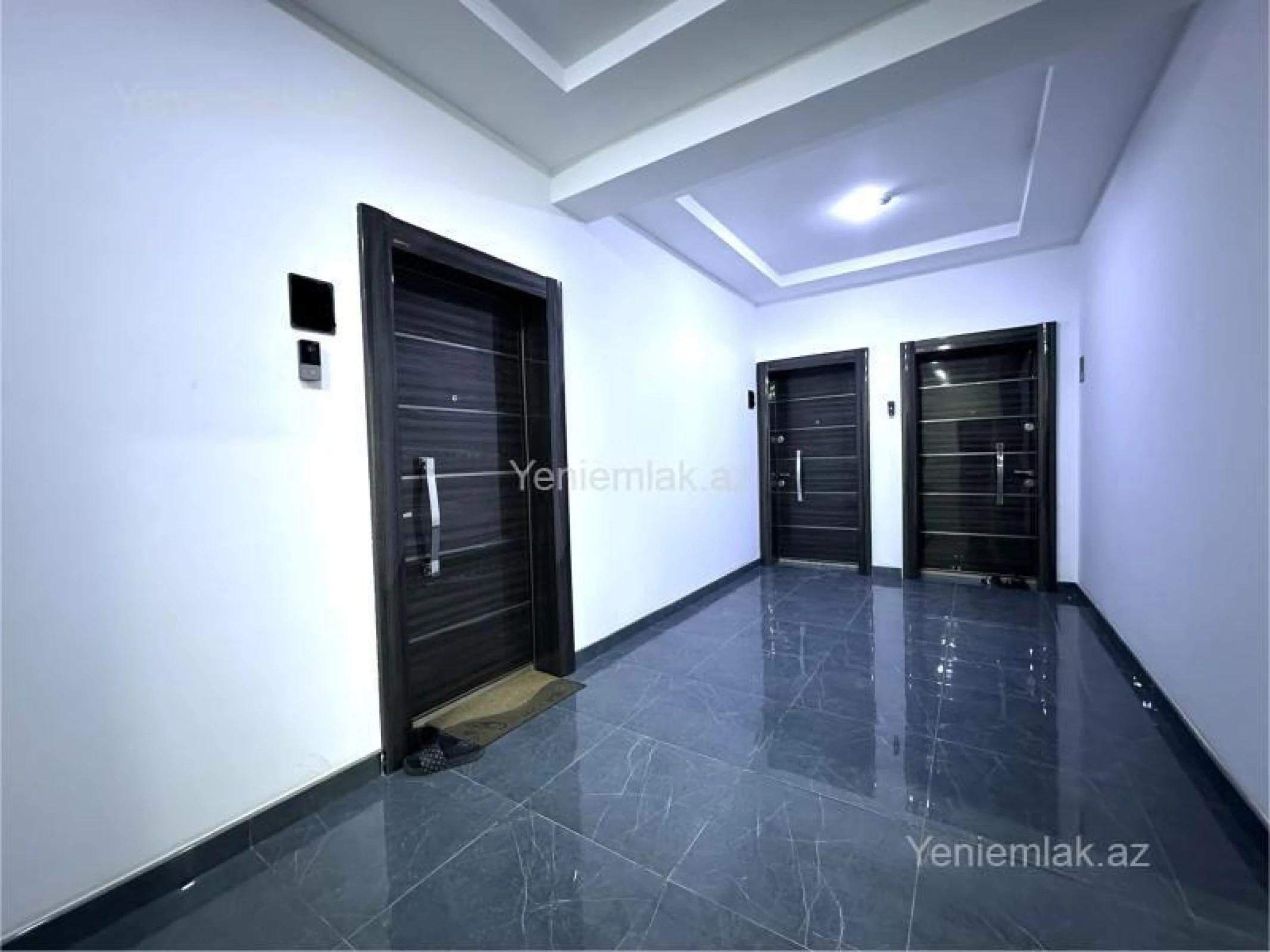 Satılır 3 otaqlı yeni tikili 125 m²