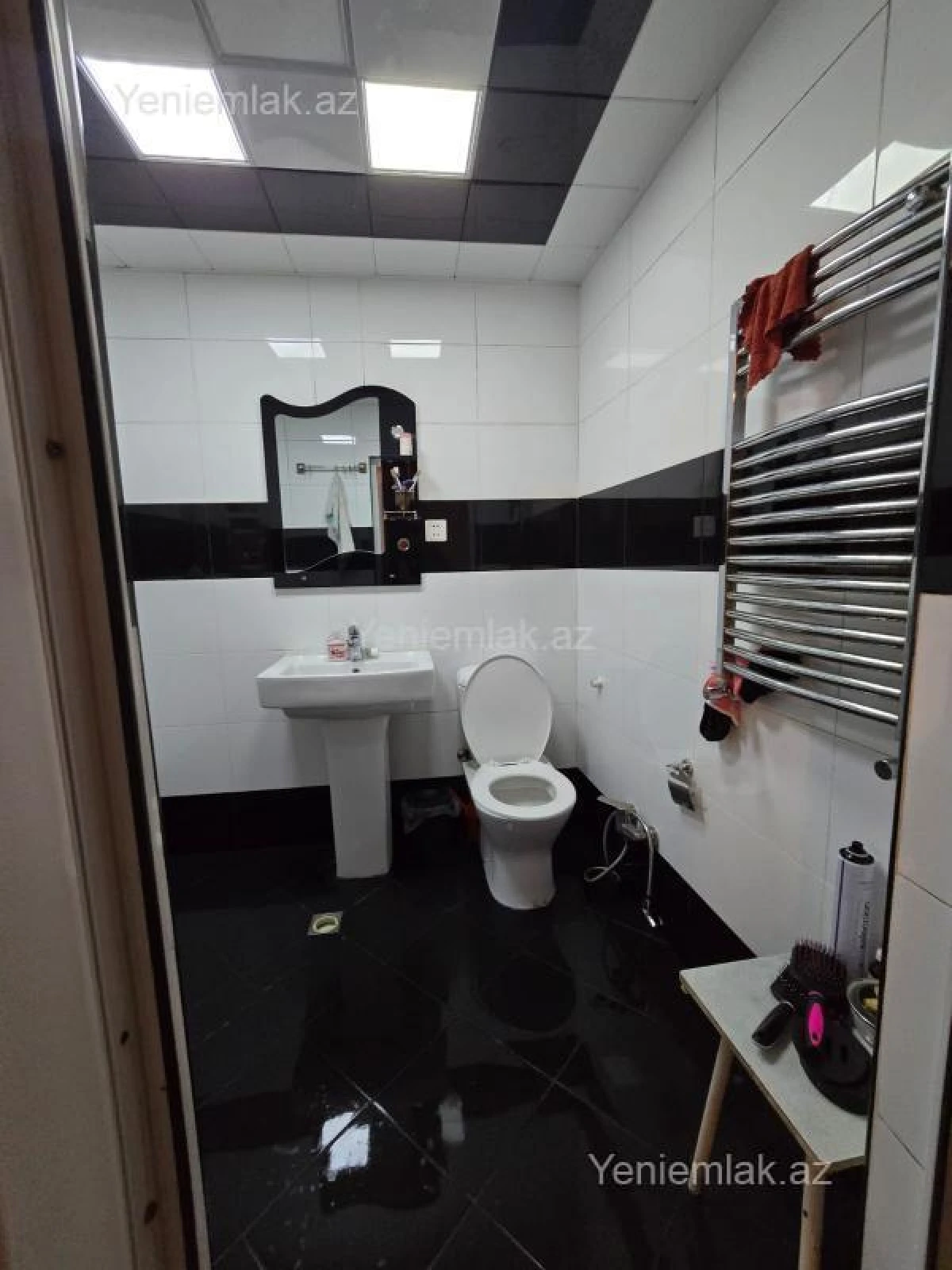 Satılır 2 otaqlı yeni tikili 83.5 m²